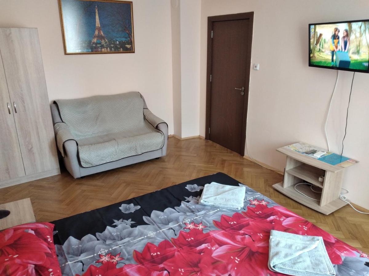 Варна Хостел المظهر الخارجي الصورة